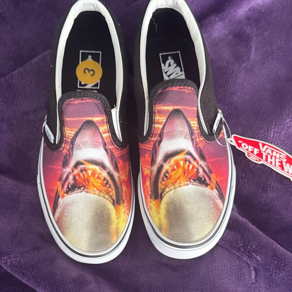 Vans Kids Shark Graphic Slip-On Sneakers - Black and Orange